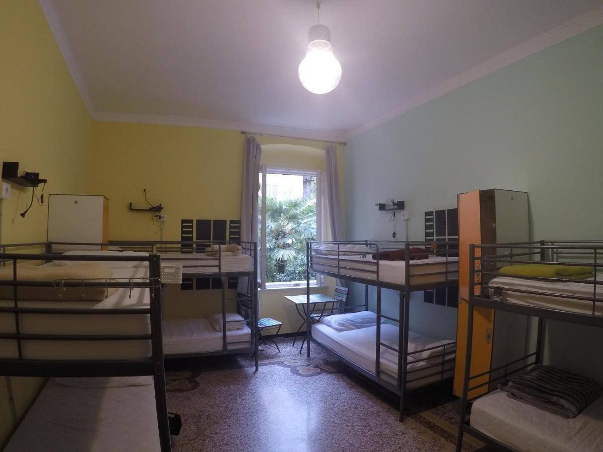 Home Genoa Hostel エクステリア 写真
