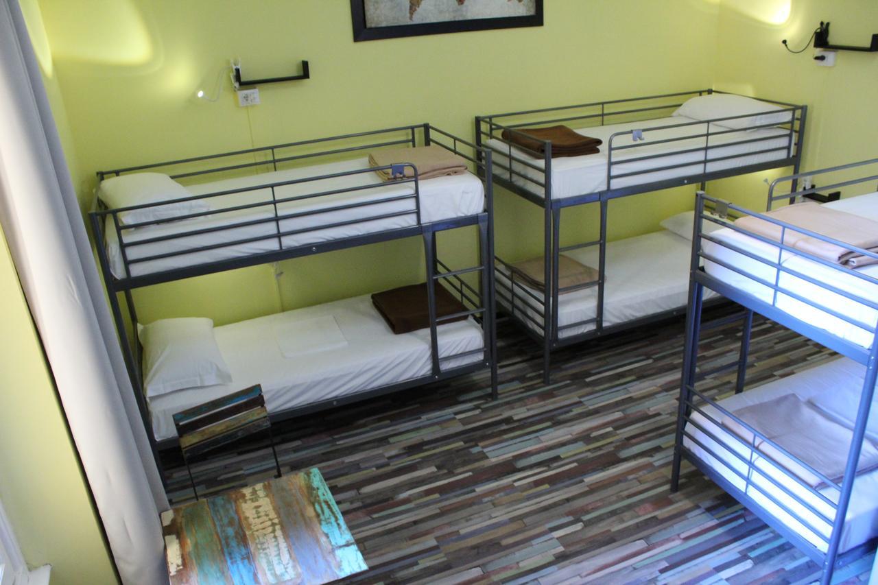 Home Genoa Hostel エクステリア 写真