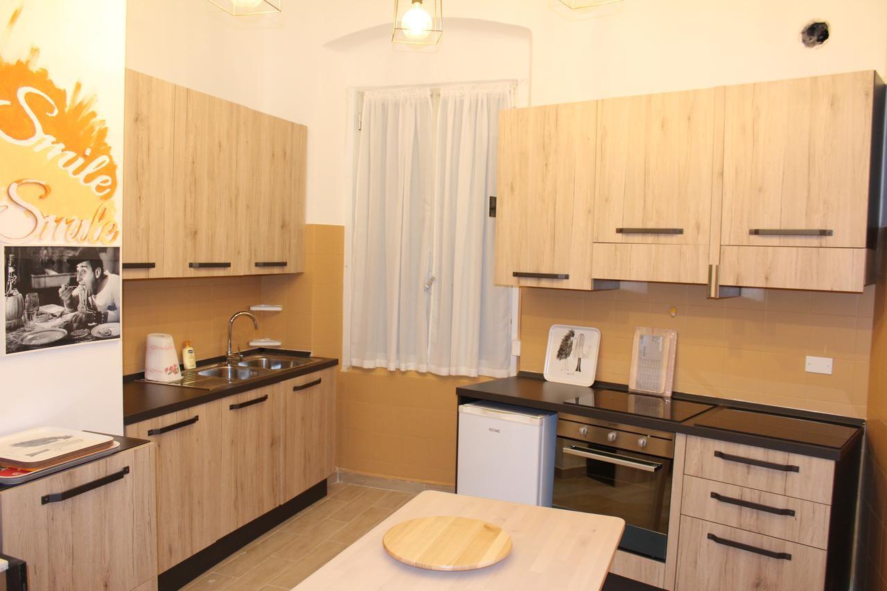 Home Genoa Hostel エクステリア 写真