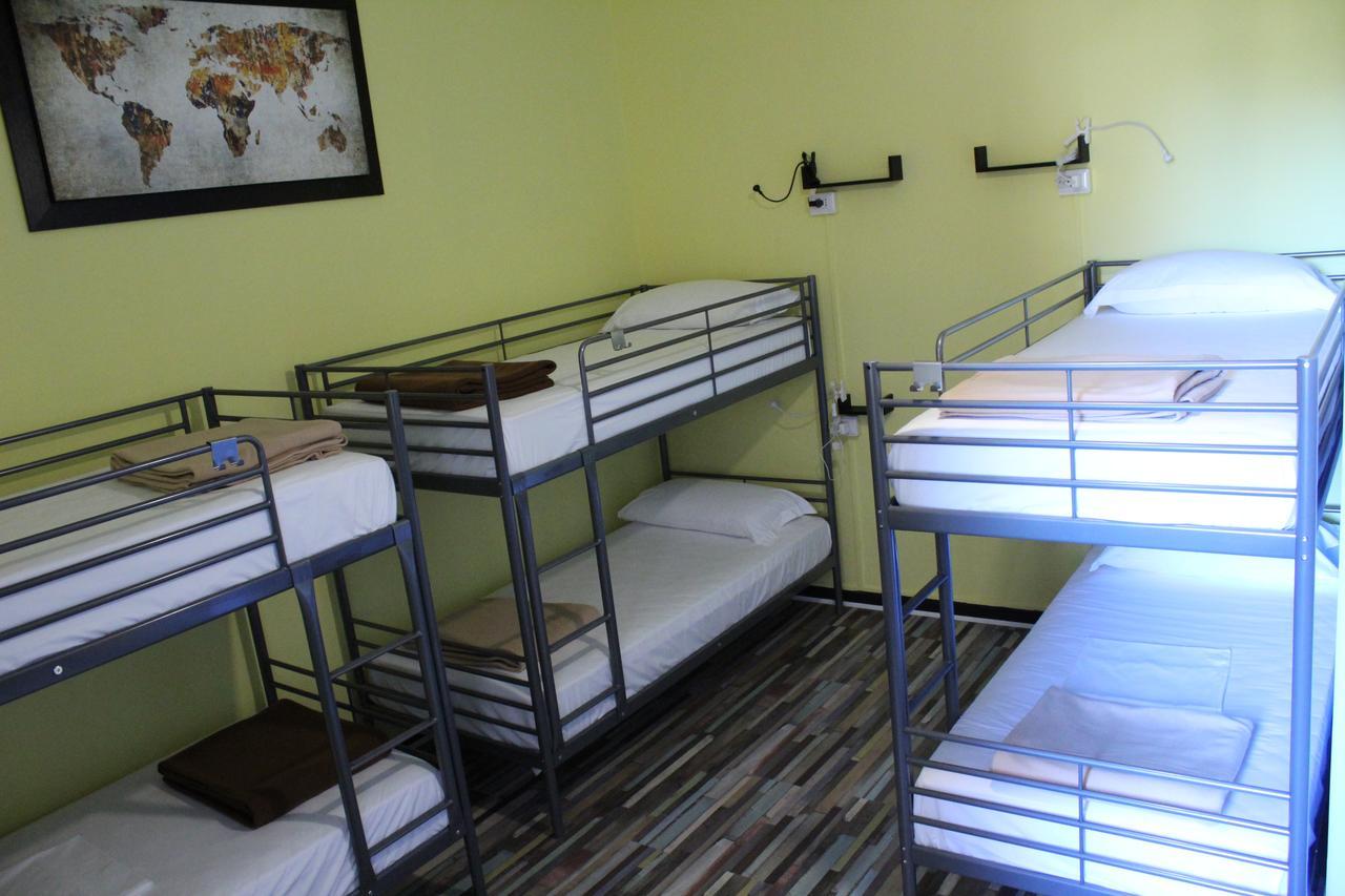 Home Genoa Hostel エクステリア 写真