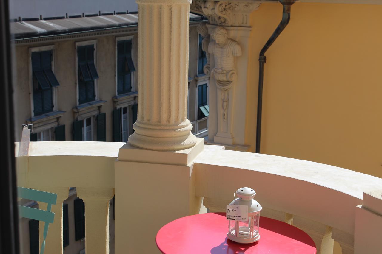Home Genoa Hostel エクステリア 写真